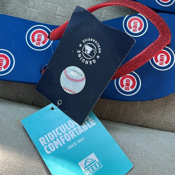 Chicago Cubs REEF Women's Stargazer Flip Flops NWT - Picture 6 of 11